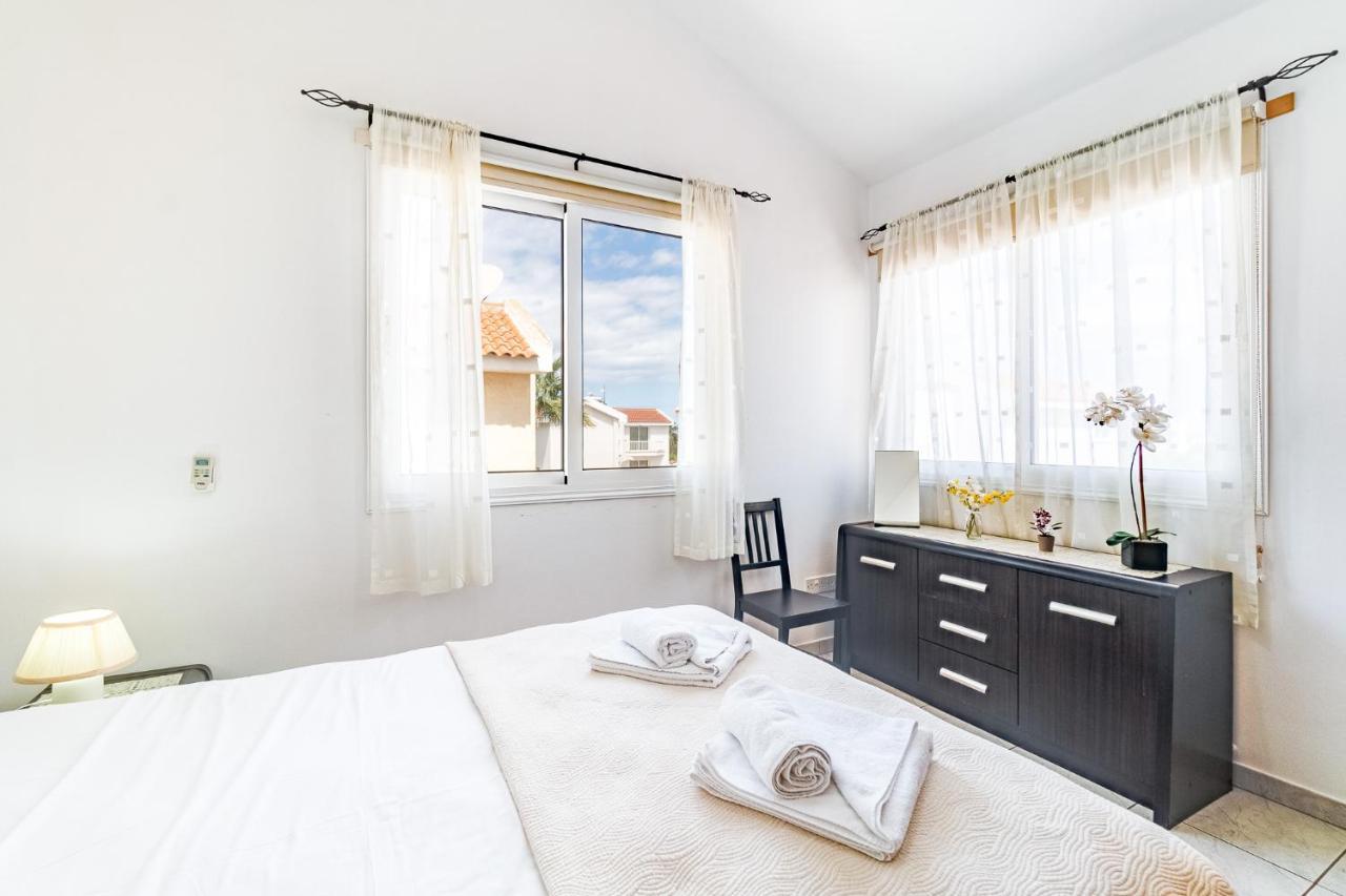 Villa Sunnyside Mandali By Ezoria Villas Protaras Exterior foto
